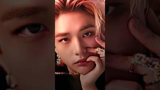 sexy king hyunjin  #straykids #hyunjin #kpop #king #shorts #skzedi #stayedit