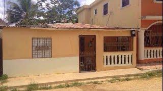 Casa Barata Con Solar Grande en Venta en Santo Domingo, República Dominicana