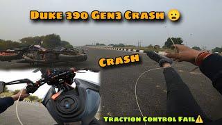 Duke 390 Gen3 Crash  | Traction Control Problem In Duke 390 | Road Runner Ad