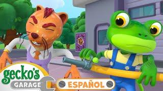 La comadreja mojada en el taller  |  Garaje de Gecko | Carros para niños | Videos educativos