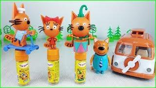 FUNNY Three Cats and SOUR FOAM! Cartoons with toys for kids