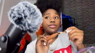 famous youtuber (Vickey Cathey) does your makeup ASMR