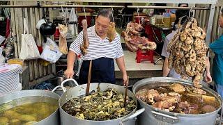 Super Delicious Chinese Food on Vietnamese Streets - Pork Leg Rice Braised with Beans