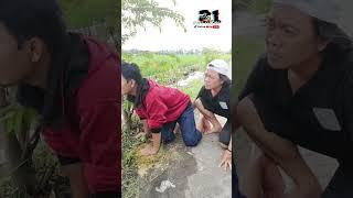Ngintip Cewek Mandi Di Sungai #lucu #funny #comedy #ngakak #windcinema21