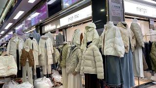 Fast fashion - Guangzhou wholesale clothing market, the new tweed jacket listed |Walking China 2022