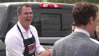 Gov. Stitt grills meat under PETA billboard calling him ‘meathead’