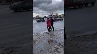 Фургон перевернулся в Череповце