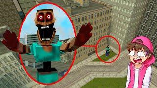 Un DRON capta a THE MIMICER de MINECRAFT en la Ciudad