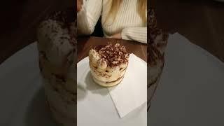 Tiramisu v cukrárni Roso Michalovce