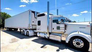 Custom Kenworth W900