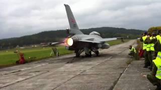 F-16 Full Afterburner - 11 litres fuel per second!