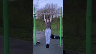 Muscle ups or pull ups?#streetworkout #workout #calisthenics #sport #fitness #gym #training #спорт