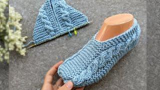 Flat Knit Cable Socks (Slippers)