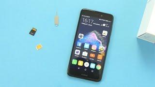 Huawei P8 lite 2017: nanoSIM & microSD einlegen | deutsch