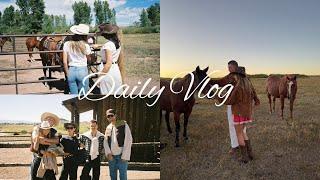 a few days in my life plus Elwoods brand trip to Wyoming! 🪵