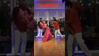 #cute #reels #shortsfeed #dance #namish #tvisha #bollywood #aura #hindi #duo
