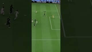 É gol de vídeo game  @Z.z10 @fifa @Wendelllira11 @GiuStyleHD @Ivan4ay