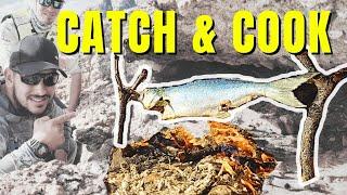 Rock Fishing Catch & Cook [Team Kingies Style]