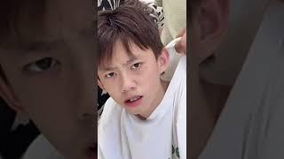 孩子太多！一碗水真的能端平吗？ #瞧这一家子 #带娃 #四小只吖 #日常 #搞笑 #搞笑家庭 #姐弟 #家庭生活