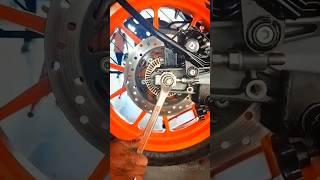 Ktm Duke chine adjustment, ktm390 clean and chine lube