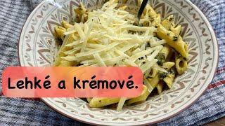 Penne se špenátovou omáčkou.