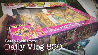 Thrifting Swap-O-Rama In Webster Florida | Thrift With Me | Florida Flea Market | Media & Toys