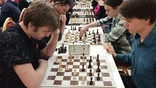 Zakhartsov Vladimir (GM 2527) - Afanasiev Nikita (GM 2552), blitz