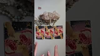 Pick a card readings! Choose whatever card you feel drawn to.
