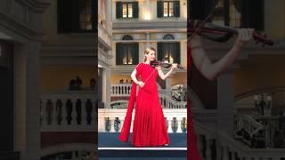 The Venetian Performance | Beautiful Violinist