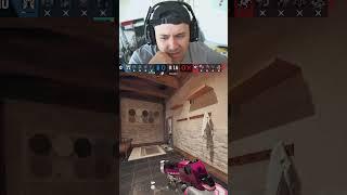 how Marley handles a 1v1 in siege...