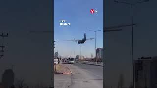 Military plane makes low-altitude emergency descent metres above Turkish city #shorts #aviation