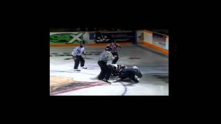 Hockey Enforcers 2005 Link Geatz vs Steve Reid