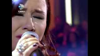 Deniz Seki - Seni Opmeye Koklamaya Doyamadim - Beyaz Show 16 Mart 2012