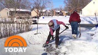 Southern winter storm brings extreme cold, heavy snow and ice