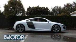 Audi R8 V10 versus Audi R8 V8 review
