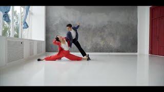 Super fast Lindy Hop and Solo Jazz! Daniil & Ksenia  - Apollo Jump