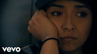 Beatriz Gonzalez - La Basurita