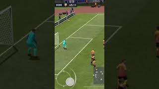 Что умеет этот вратарь в FIFA Mobile