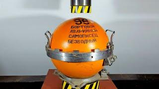 HYDRAULIC PRESS VS THE BLACK BOX, THE FLIGHT DATA RECORDER OF THE AIRCRAFT