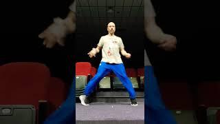 SHUFFLE DANCE TUTORIAL! УЧИМ ПРОСТОЕ ДВИЖЕНИЕ! #shorts #обучение #танцы #shuffledance #dance