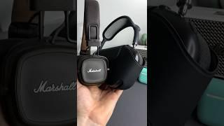 Какие выбрать наушники? AirPods Max или Marshall Major 4