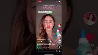 TikTok di Charlotte m