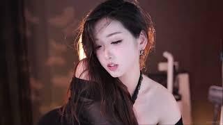 Sexy hot dance Beautiful girl hot dance 性感热舞 美女热舞2024 01 01 00 43 59