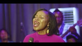 Josephine Minza Ft Jackson Benty - Umenirehemia  (Live Music Video)