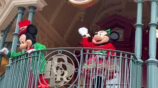 DISNEYLAND Paris 2024: Disney Enchanted Christmas