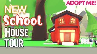 *NEW* SCHOOl HOUSE TOUR | Roblox Adopt Me!