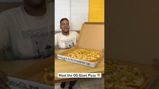 Meet the OG Giant Pizza  | #giant #pizza #pizzalover #martinolovers | Chatora Ankit