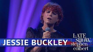 Jessie Buckley Performs 'Glasgow'