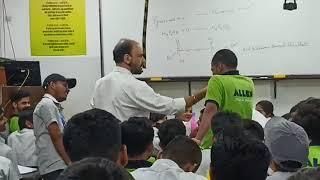 Teacher get Angry on Student #allen #allenkota #allenclassroom#allenclasses