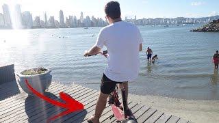 ROLE DE PATINETE ELETRICO NA PRAIA ‹ JUAUM ›